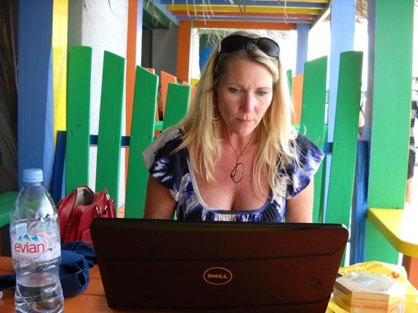 77063_10150298143295024_3090762_n